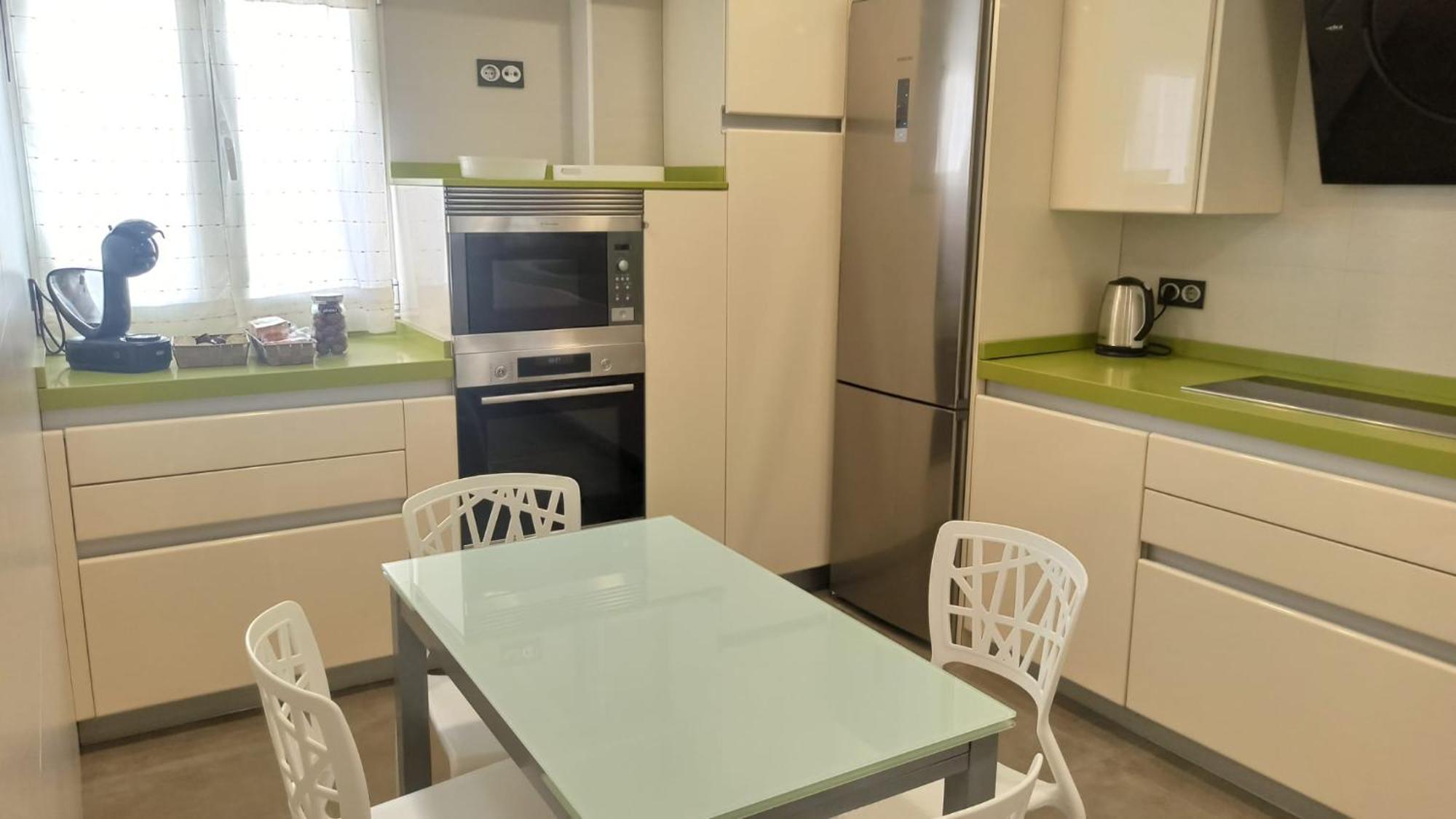 Ohana, Apartamento-Parking Privado Gratis-Centrico-Wifi-Ascensor-Sin Cuestas-82M2 Bermeo Exterior photo